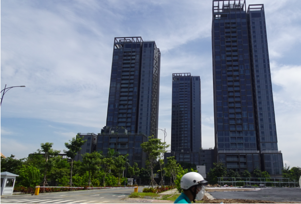Có gì ở nơi giá đất lên đến 2,4 tỉ đồng/m2?
