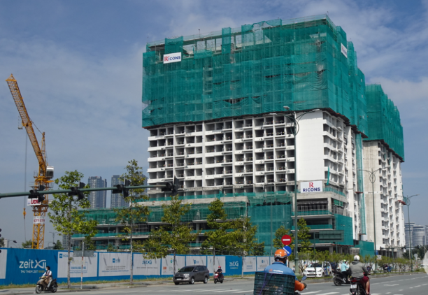 Có gì ở nơi giá đất lên đến 2,4 tỉ đồng/m2?