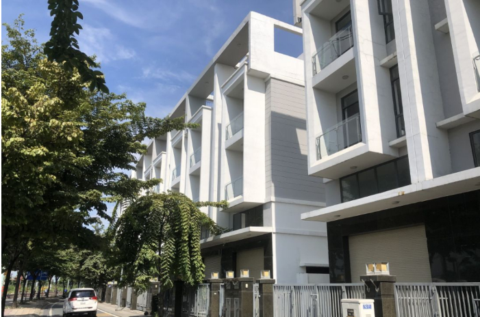 Nhà đẹp bỏ hoang trên tuyến đường 2,8km bị Sở Giao thông TP.HCM kiến nghị thanh tra