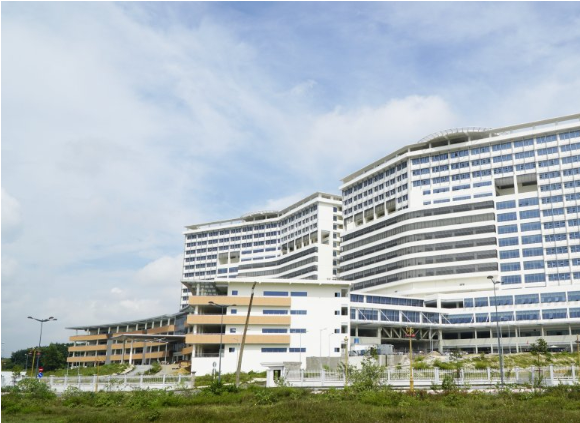 Cận cảnh Bệnh viện c&ocirc;ng lớn nhất B&igrave;nh Dương, x&acirc;y 10 năm vẫn chưa về đ&iacute;ch