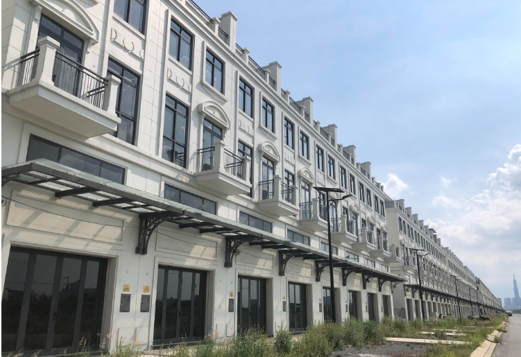Nhà phố-biệt thự: Sơ cấp nhộn nhịp, thứ cấp đìu hiu
