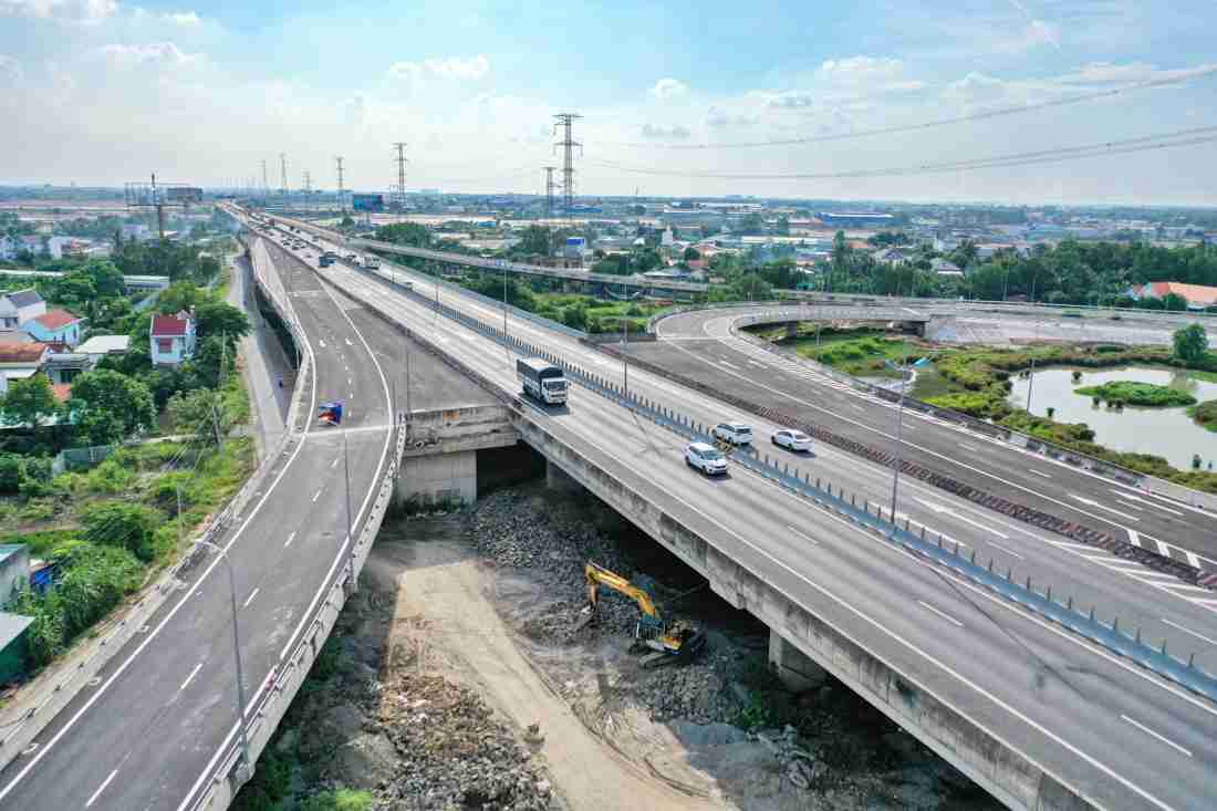 Cao tốc Bến Lức – Long Thành sẽ thông xe 22km trước Tết Nguyên đán 2025?- Ảnh 1.