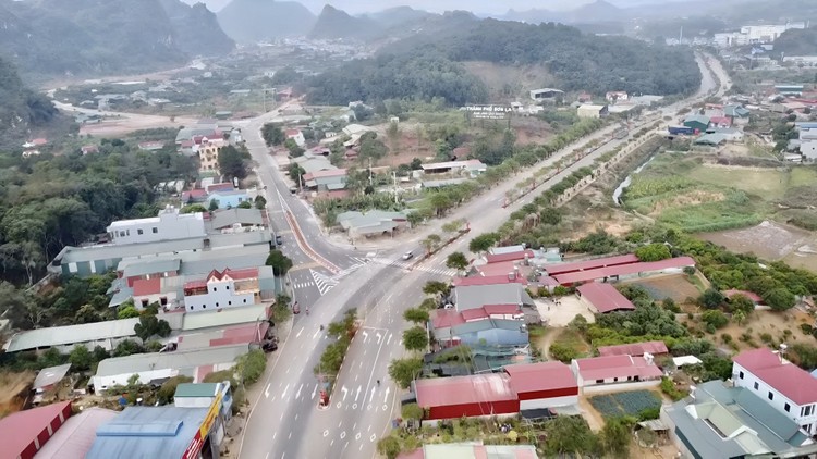 Bộ GTVT phản hồi th&ocirc;ng tin về dự &aacute;n cao tốc v&agrave; mở rộng Quốc lộ 6 tr&ecirc;n địa b&agrave;n Sơn La- Ảnh 1.
