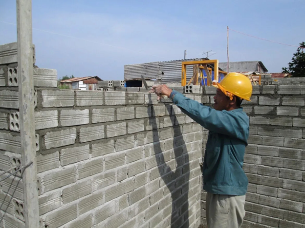 B&igrave;nh Phước y&ecirc;u cầu c&ocirc;ng tr&igrave;nh từ 9 tầng trở l&ecirc;n phải d&ugrave;ng tối thiểu 80% vật liệu x&acirc;y kh&ocirc;ng nung- Ảnh 1.