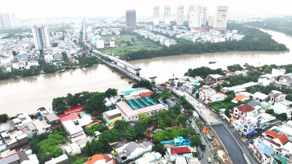 Hai cây cầu huyết mạch nối Quận 7 và Nhà Bè sắp thông xe- Ảnh 2.