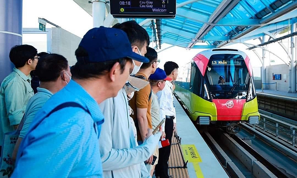 Đà Nẵng mời gọi đầu tư dự án đường sắt đô thị kết nối sân bay với bãi biển quyến rũ nhất hành tinh- Ảnh 1.