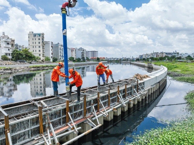Dự &aacute;n k&ecirc;nh d&agrave;i nhất TP.HCM được ph&ecirc; duyệt tăng vốn đầu tư l&ecirc;n 9.030 tỉ đồng- Ảnh 1.