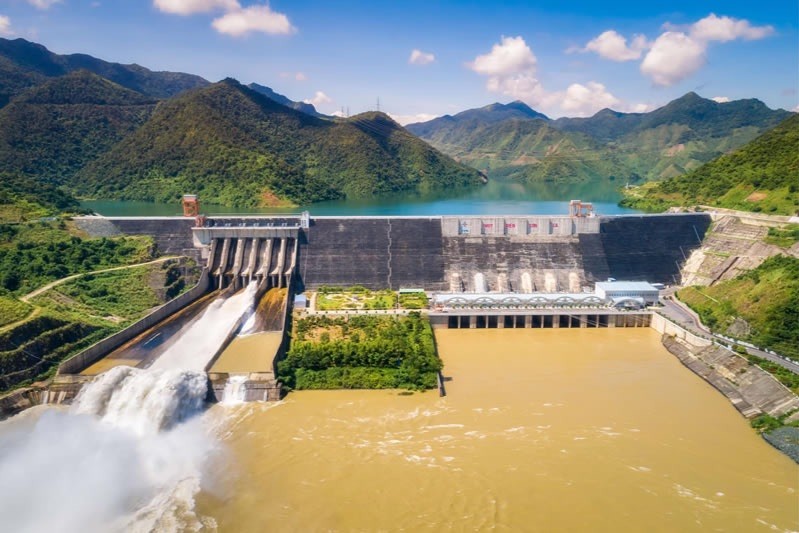 Bộ Công Thương ban hành khung giá phát điện năm 2024 cho nhà máy thủy điện, cao nhất 1.110 đồng/kWh- Ảnh 1.