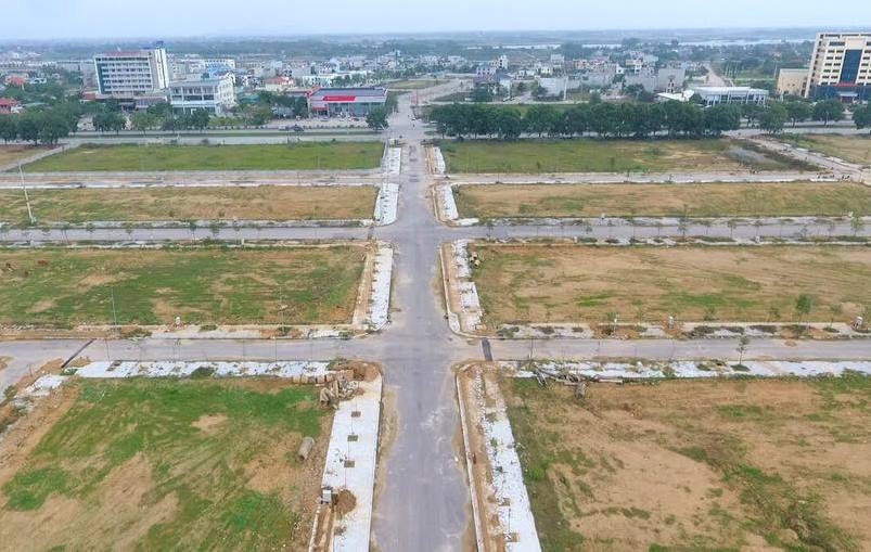 Ai muốn mua đất đấu giá tại Hà Tĩnh cần biết thông tin này- Ảnh 1.