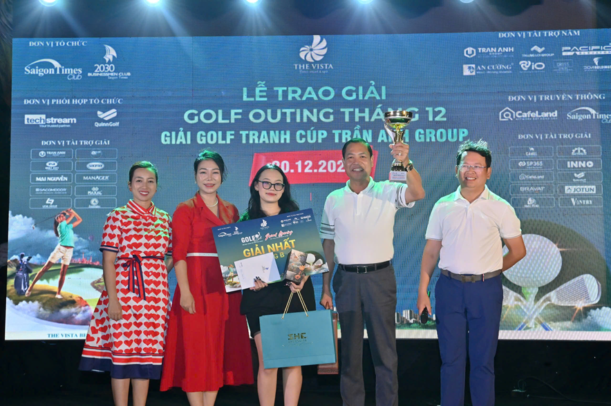 Chủ tịch CLB Doanh nh&acirc;n 2030 ghi dấu ấn tại giải gofl Trần Anh Group- Ảnh 3.
