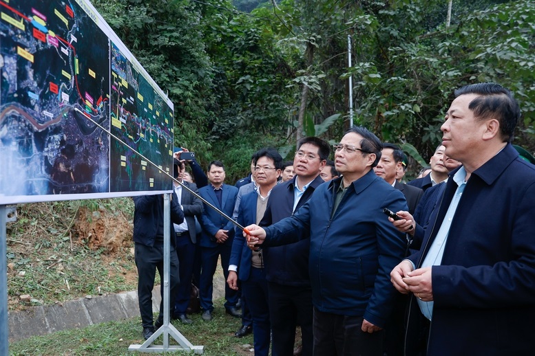 Thủ tướng y&ecirc;u cầu tr&igrave;nh Quốc hội dự &aacute;n đường sắt L&agrave;o Cai-H&agrave; Nội-Hải Ph&ograve;ng trong th&aacute;ng 2/2025- Ảnh 1.