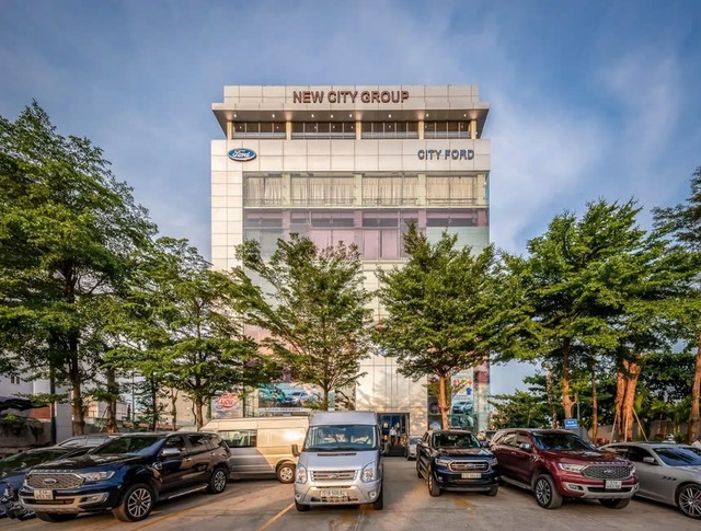 Sau khi một c&ocirc;ng ty bị phạt v&igrave; bố l&agrave;m Chủ tịch, con l&agrave;m Tổng gi&aacute;m đốc, một c&ocirc;ng ty kh&aacute;c liền thay CEO- Ảnh 1.