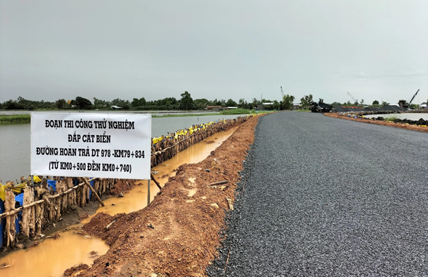 Tin vui về nguồn vật liệu san lấp cho c&aacute;c c&ocirc;ng tr&igrave;nh giao th&ocirc;ng tại Nghệ An- Ảnh 1.
