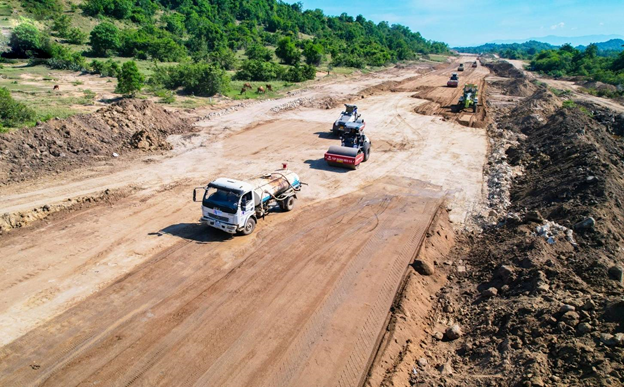 Nguồn vật liệu thi c&ocirc;ng cho c&aacute;c dự &aacute;n ở L&acirc;m Đồng sắp c&oacute; chuyển biến mới- Ảnh 1.