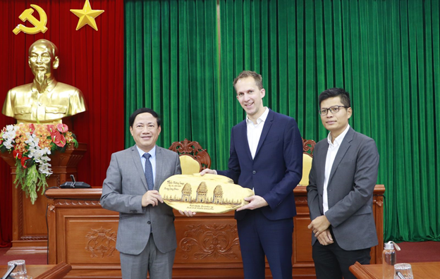 Một huyện của B&igrave;nh Định được Tập đo&agrave;n Đức ngỏ &yacute; đầu tư dự &aacute;n điện gi&oacute; 4.600 tỷ đồng- Ảnh 1.