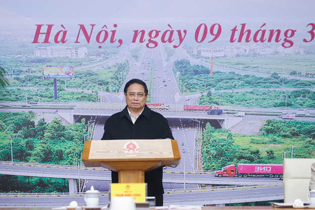 Thủ tướng chỉ đạo Bộ C&ocirc;ng an v&agrave;o cuộc điều tra, xử l&yacute; nghi&ecirc;m c&aacute;c h&agrave;nh vi vi phạm ph&aacute;p luật- Ảnh 1.