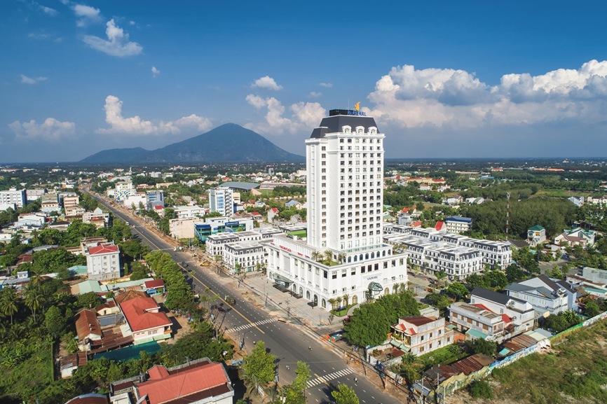 Địa phương là 'Nóc nhà Nam Bộ' có đô thị loại II mở ra nhiều cơ hội mới về đầu tư- Ảnh 1.