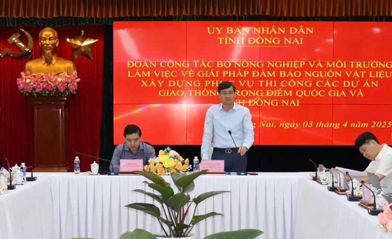 Bộ Nông nghiệp và Môi trường làm việc với Đồng Nai về vật liệu cho sân bay Long Thành, cao tốc Biên Hòa - Vũng Tàu- Ảnh 1.