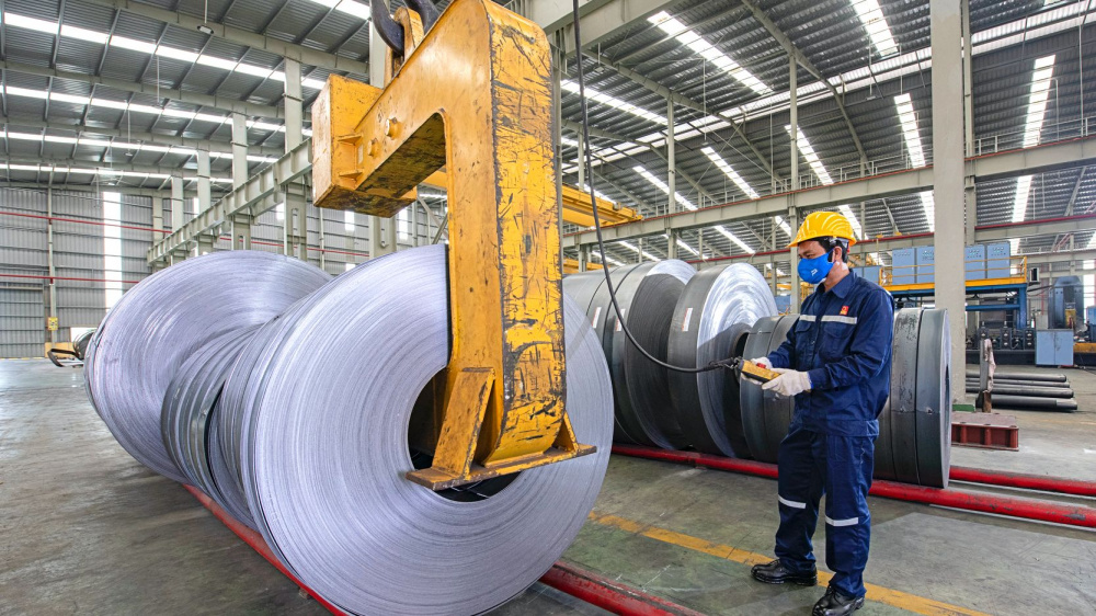 Giá thép trong nước ra sao sau khi thép mạ Trung Quốc, Hàn Quốc bị áp thuế?- Ảnh 1.