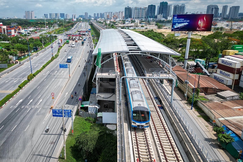 Nóng trong tuần: Bình Dương đề xuất đầu tư 56.000 tỷ đồng làm tuyến metro kết nối với ga Suối Tiên- Ảnh 1.