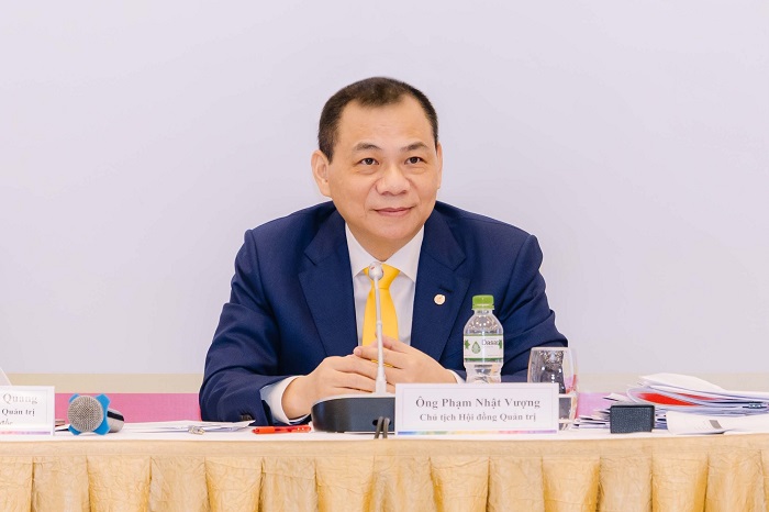 Ông Phạm Nhật Vượng “trải lòng” những điều trước nay chưa từng công khai, cổ phiếu Vingroup tăng kịch trần- Ảnh 1.