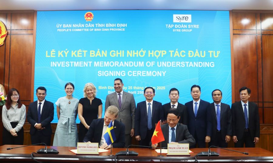 Bình Định và Tập đoàn Thụy Điển ký kết ghi nhớ hợp tác đầu tư dự án 1 tỷ USD- Ảnh 1.