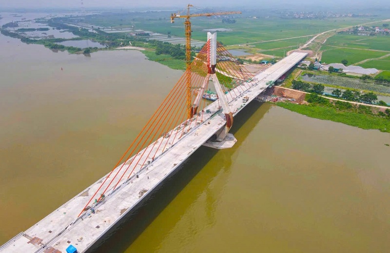 Cây cầu gần 1.500 tỷ đồng nối Bắc Giang và Hải Dương sắp thông xe- Ảnh 1.
