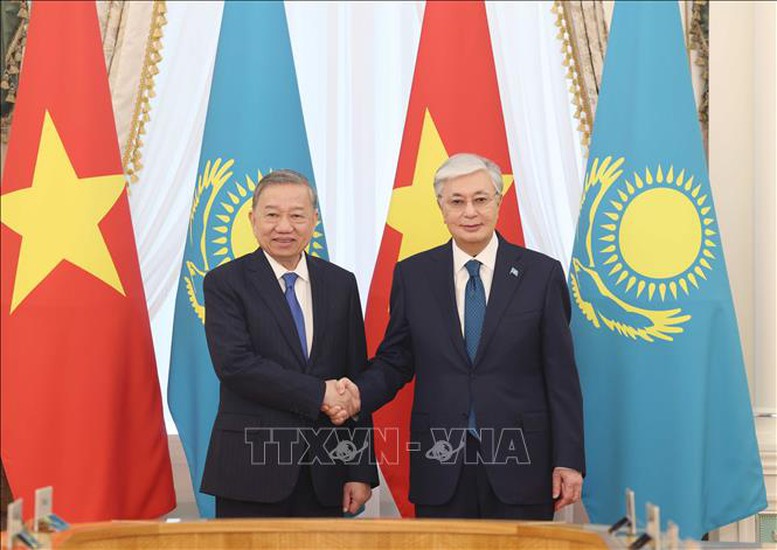Việt Nam và Kazakhstan chính thức thiết lập quan hệ Đối tác chiến lược- Ảnh 1.