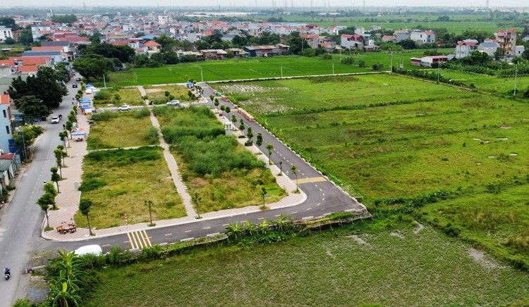 Bất động sản 24h: Hà Nội sắp đấu giá hơn 100 lô đất vùng ven- Ảnh 1.