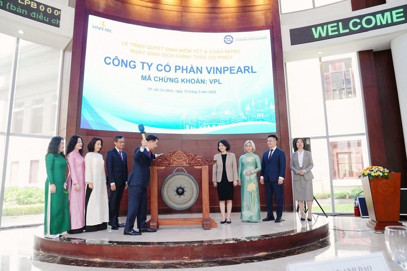 Sau khi “tím lịm” phiên chào sàn, cổ phiếu Vinpearl tiếp tục tăng kịch trần- Ảnh 1.