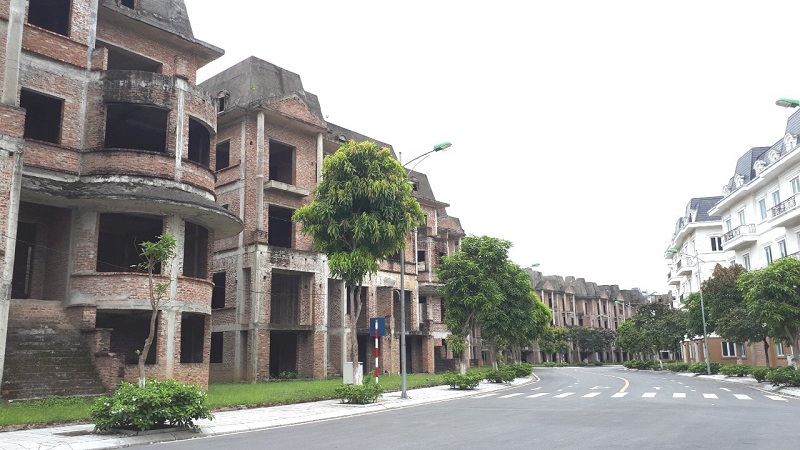 Bất động sản 24h: Nghiên cứu đánh thuế đối với bất động sản bỏ hoang, chậm triển khai- Ảnh 1.