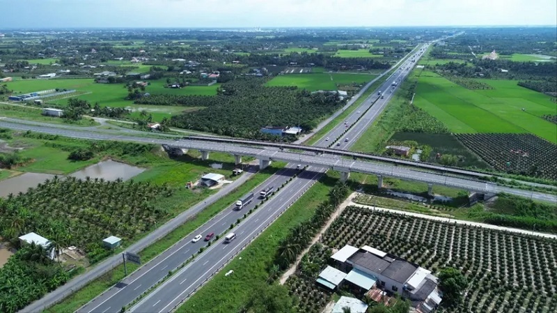 Thống nhất mở rộng cao tốc TP.HCM - Trung Lương - Mỹ Thuận lên 8 làn xe- Ảnh 1.