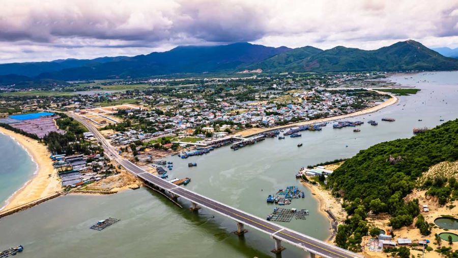 Thông tin mới về dự án khu nghỉ dưỡng cao cấp và siêu du thuyền tại Bình Định- Ảnh 1.