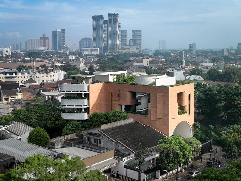Văn phòng làm việc ấn tượng với mái vòm và không gian xanh tại Jakarta- Ảnh 14.