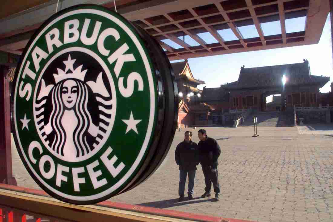 Starbucks nha cai hi88 Quốc "gây sốt", được định giá tới 10 tỷ USD trong thương vụ bán cổ phần- Ảnh 1.