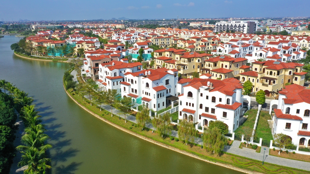 Bất ngờ lớn từ một công ty bất động sản: Chia thưởng và cổ tức “khủng” nhất năm- Ảnh 1.