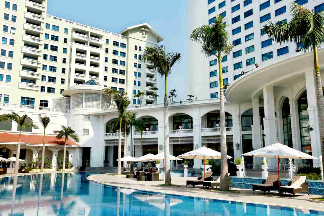 Sở hữu loạt khách sạn biểu tượng, Bông Sen Corp loay hoay trong nợ nần- Ảnh 1.