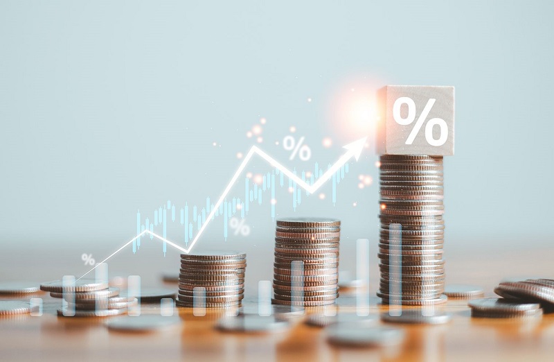 Ngân hàng nào đang dẫn đầu lãi suất tiết kiệm? Agribank và VIKKI Bank gây chú ý- Ảnh 1.
