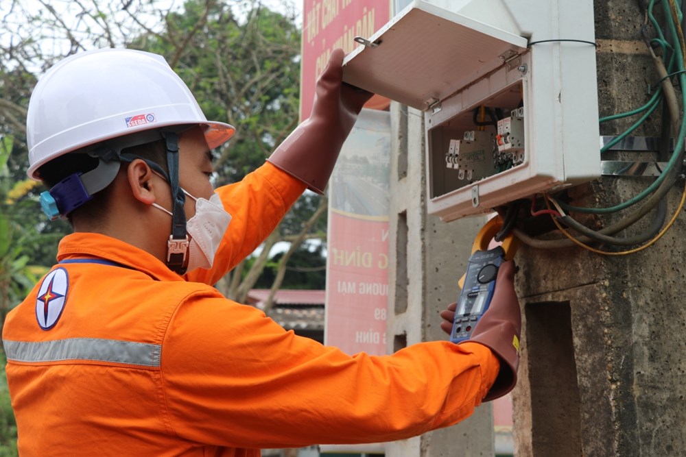 Người dân được tăng quyền chọn nhà cung cấp điện, khuyến khích điện mặt trời mái nhà- Ảnh 2.