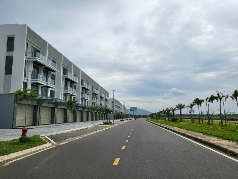 Người d&acirc;n TP.HCM c&oacute; cơ hội mua nh&agrave; ở gi&aacute; từ 12,4 triệu đồng/m2- Ảnh 1.
