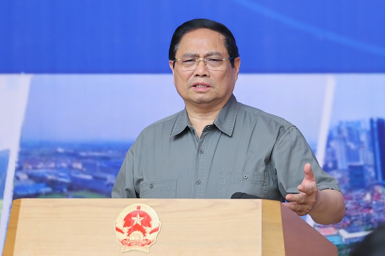 Kh&ocirc;ng để t&igrave;nh trạng giao c&aacute;c mỏ nguy&ecirc;n vật liệu x&acirc;y dựng th&ocirc;ng thường cho tư nh&acirc;n rồi để xảy ra găm h&agrave;ng, đội gi&aacute;- Ảnh 1.
