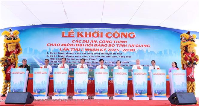 Tin vui cho người d&acirc;n An Giang: Khởi c&ocirc;ng 3 dự &aacute;n giao th&ocirc;ng trọng điểm&nbsp;hơn 467 tỷ đồng- Ảnh 1.