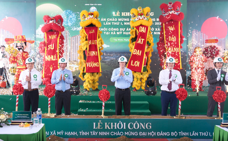 Tỉnh giáp TP.HCM khởi công hơn 1.646 căn nhà ở xã hội- Ảnh 1.