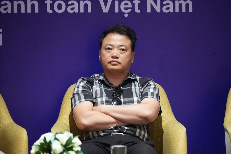 Khởi tố Shark Bình, tạm giữ 597 cây vàng, 18 sổ đỏ- Ảnh 1.