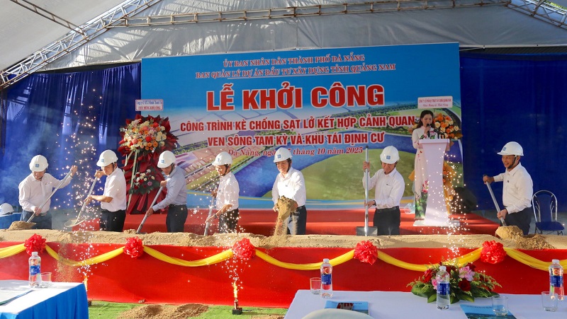 Đà Nẵng khởi công dự án chống sạt lở gần trăm tỷ dọc sông Tam Kỳ- Ảnh 1.