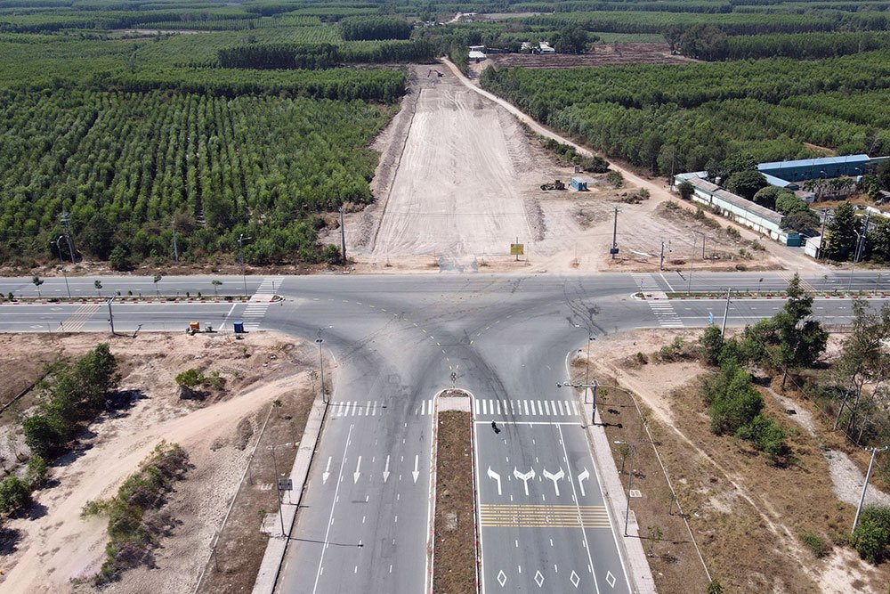 Đồng Nai mở mới tuyến đường dài 2km đi mitom bong da truc tiep 2 xã kết nối với sân bay- Ảnh 1.