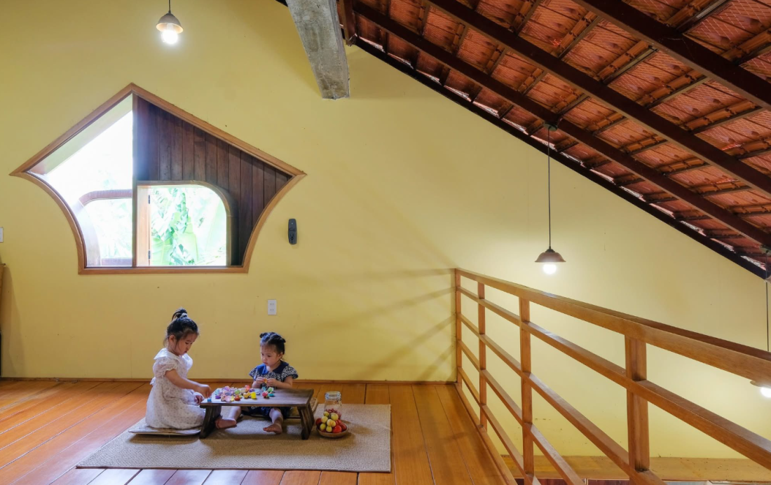 Nhà ống Huế chống lụt như pháo đài kiên cố từ vật liệu tái chế, tiết kiệm chi phí- Ảnh 10. Nhà ống Huế chống lụt như pháo đài kiên cố từ vật liệu tái chế, tiết kiệm chi phí- Ảnh 10.