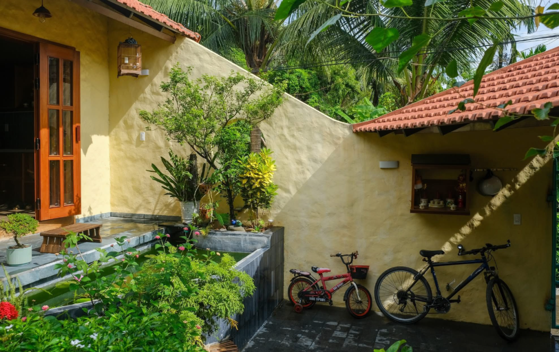 Nhà ống Huế chống lụt như pháo đài kiên cố từ vật liệu tái chế, tiết kiệm chi phí- Ảnh 4. Nhà ống Huế chống lụt như pháo đài kiên cố từ vật liệu tái chế, tiết kiệm chi phí- Ảnh 4.