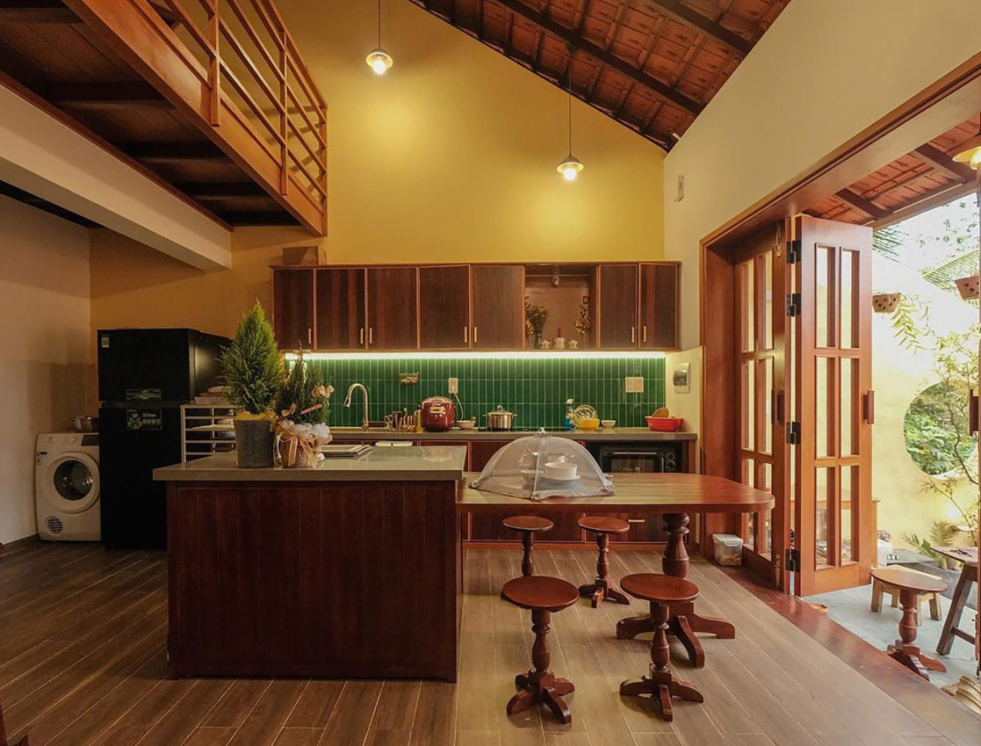 Nhà ống Huế chống lụt như pháo đài kiên cố từ vật liệu tái chế, tiết kiệm chi phí- Ảnh 9. Nhà ống Huế chống lụt như pháo đài kiên cố từ vật liệu tái chế, tiết kiệm chi phí- Ảnh 9.