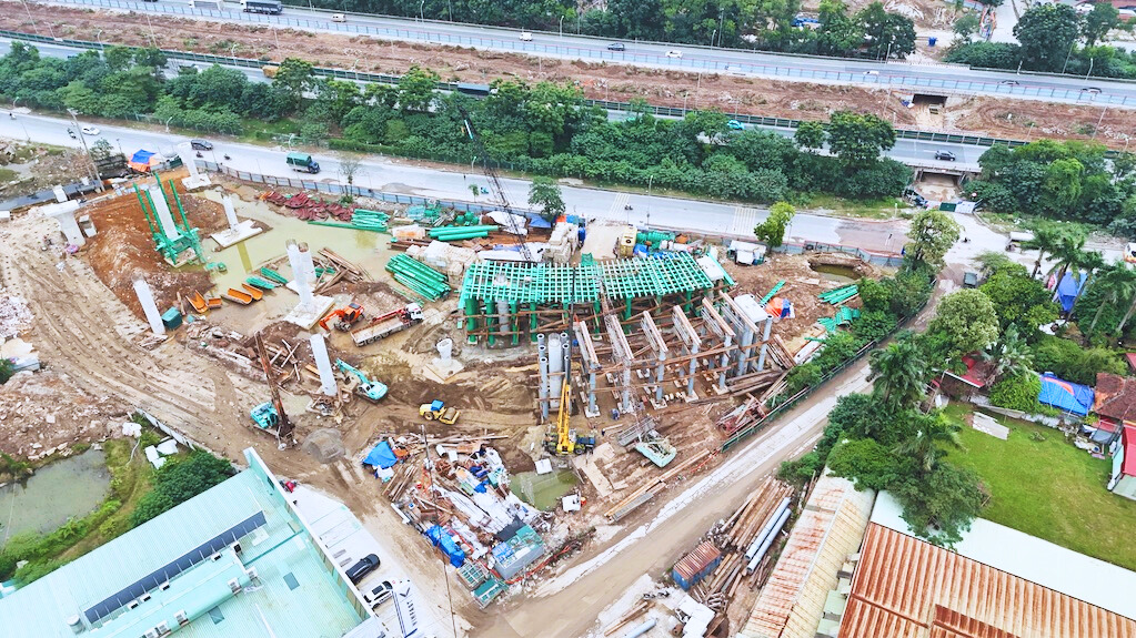 Nóng rực công trường tuyến vành đai gần 2.400 tỷ đồng- Ảnh 1.